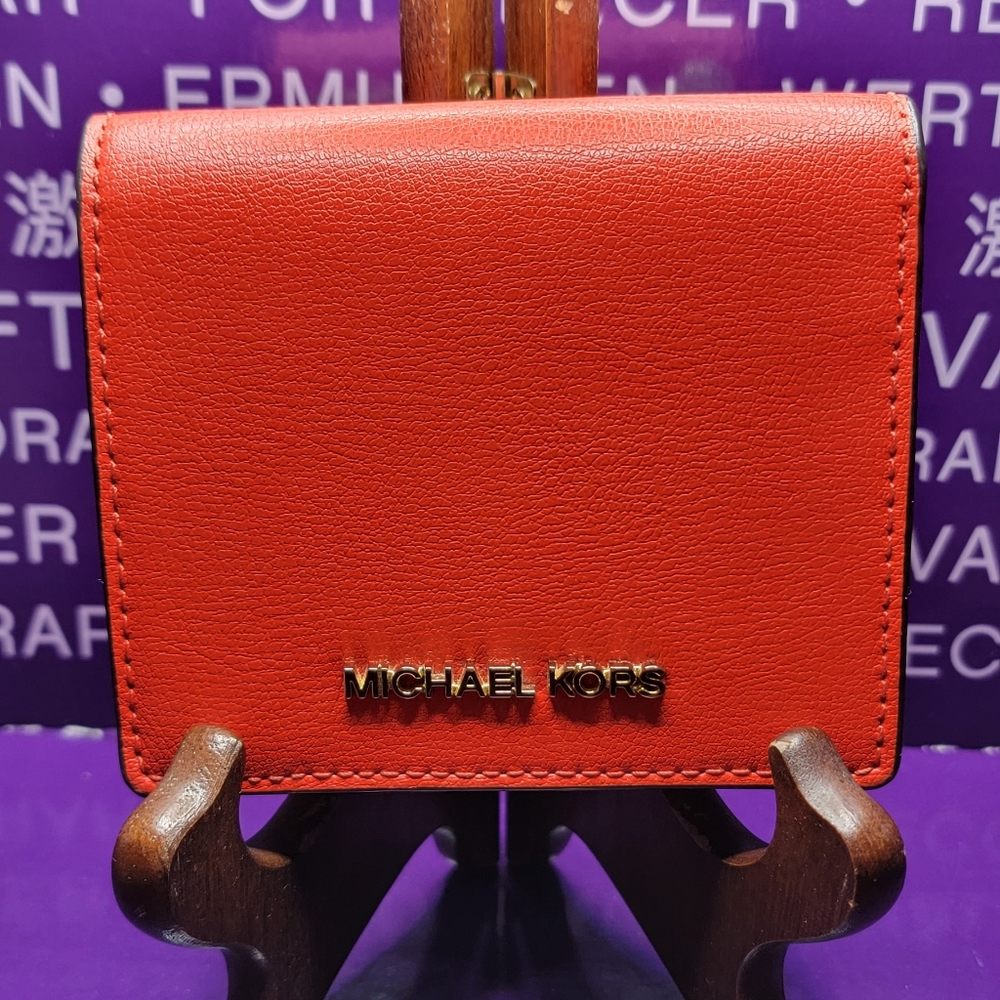 Michael Kors Wallet- Tri-fold- Orange-Red- Super Nice!